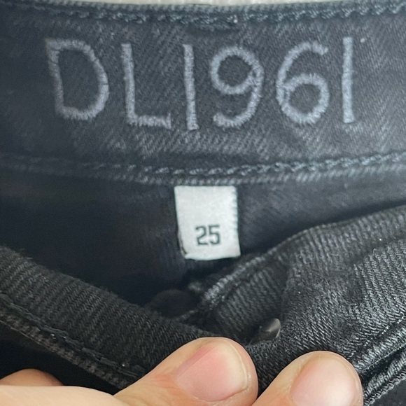 DL1961 x REVOLVE Monet Ultra High Rise Distressed Cutoff Black Denim Shorts, 25 - Picture 8 of 11